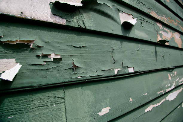 Siding Removal and Disposal in Bloomington, CA